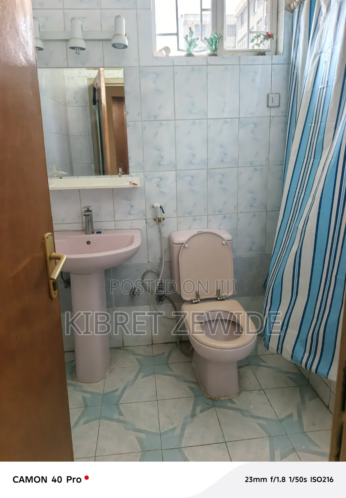 Furnished 10bdrm House in Kibert Zewdie, Yeka for sale