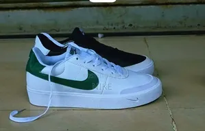 Nike Flats Shoes