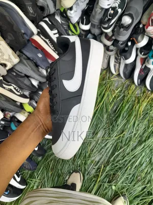 Nike Flats Shoes