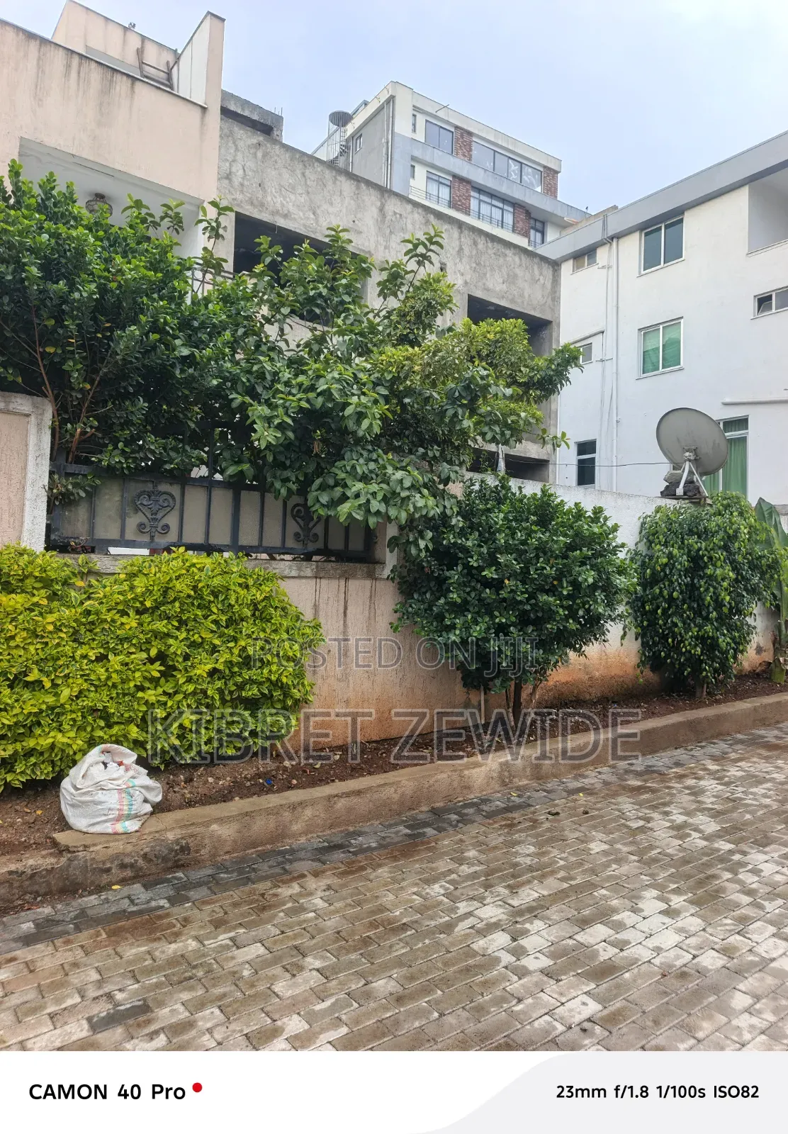 5bdrm House in Kibert Zewdie, Bole for sale