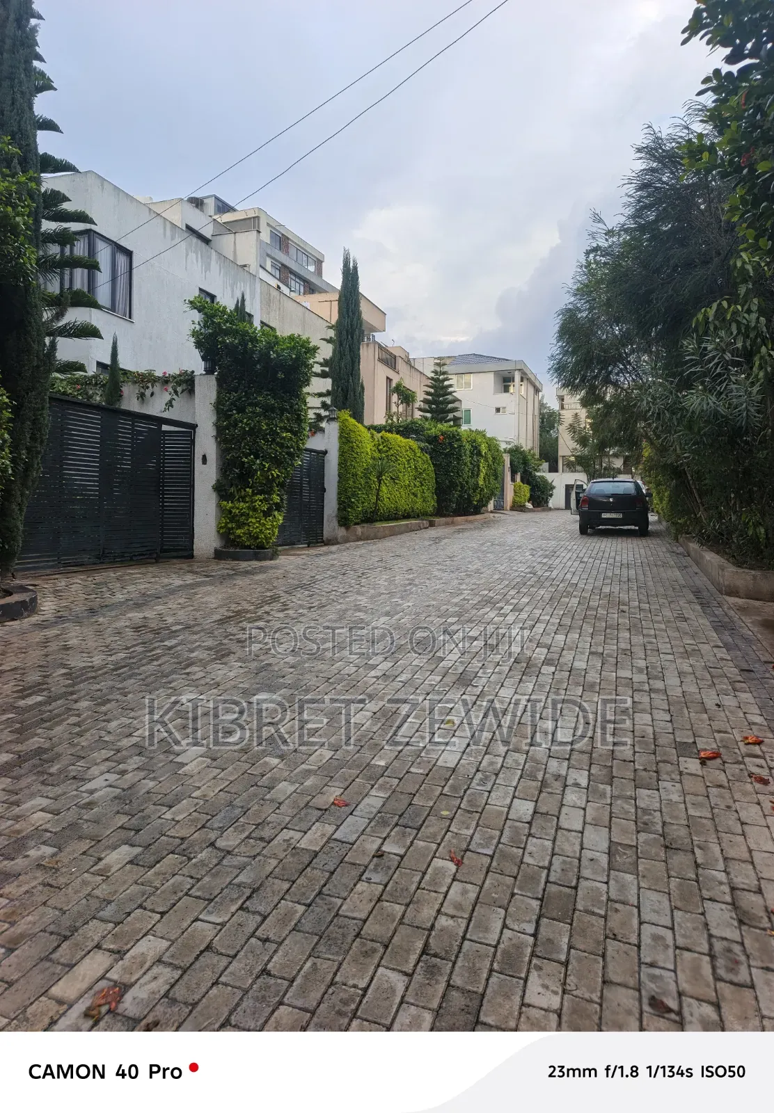 5bdrm House in Kibert Zewdie, Bole for sale
