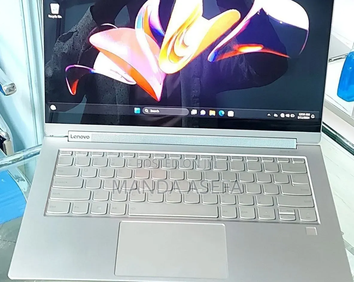 New Laptop Lenovo Yoga 9i 16GB Intel Core i7 SSD 512GB