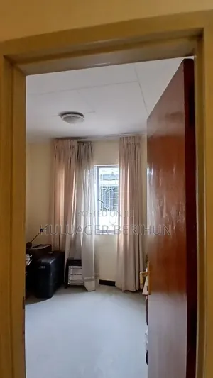 Furnished 3bdrm Villa in Bole for sale