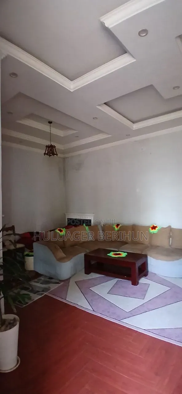 Furnished 3bdrm Villa in Bole for sale