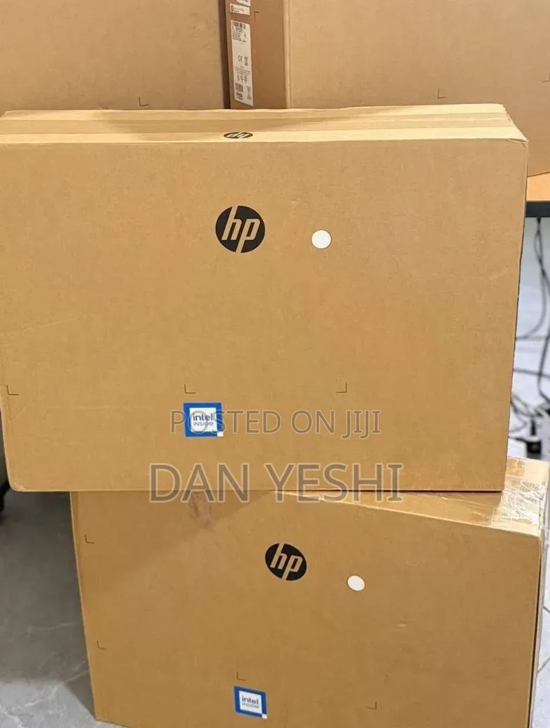 New HP 200 G4 22 All-in-One 8GB Intel Core i5 SSD 512GB