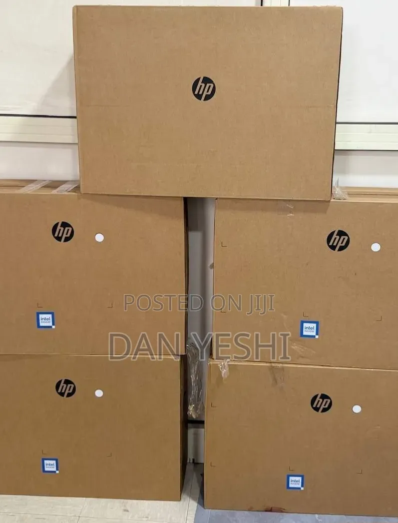 New HP 200 G4 22 All-in-One 8GB Intel Core i5 SSD 512GB