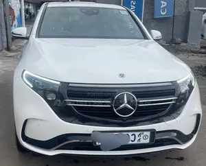 Mercedes-Benz EQC EQC400 4MATIC 2022 White