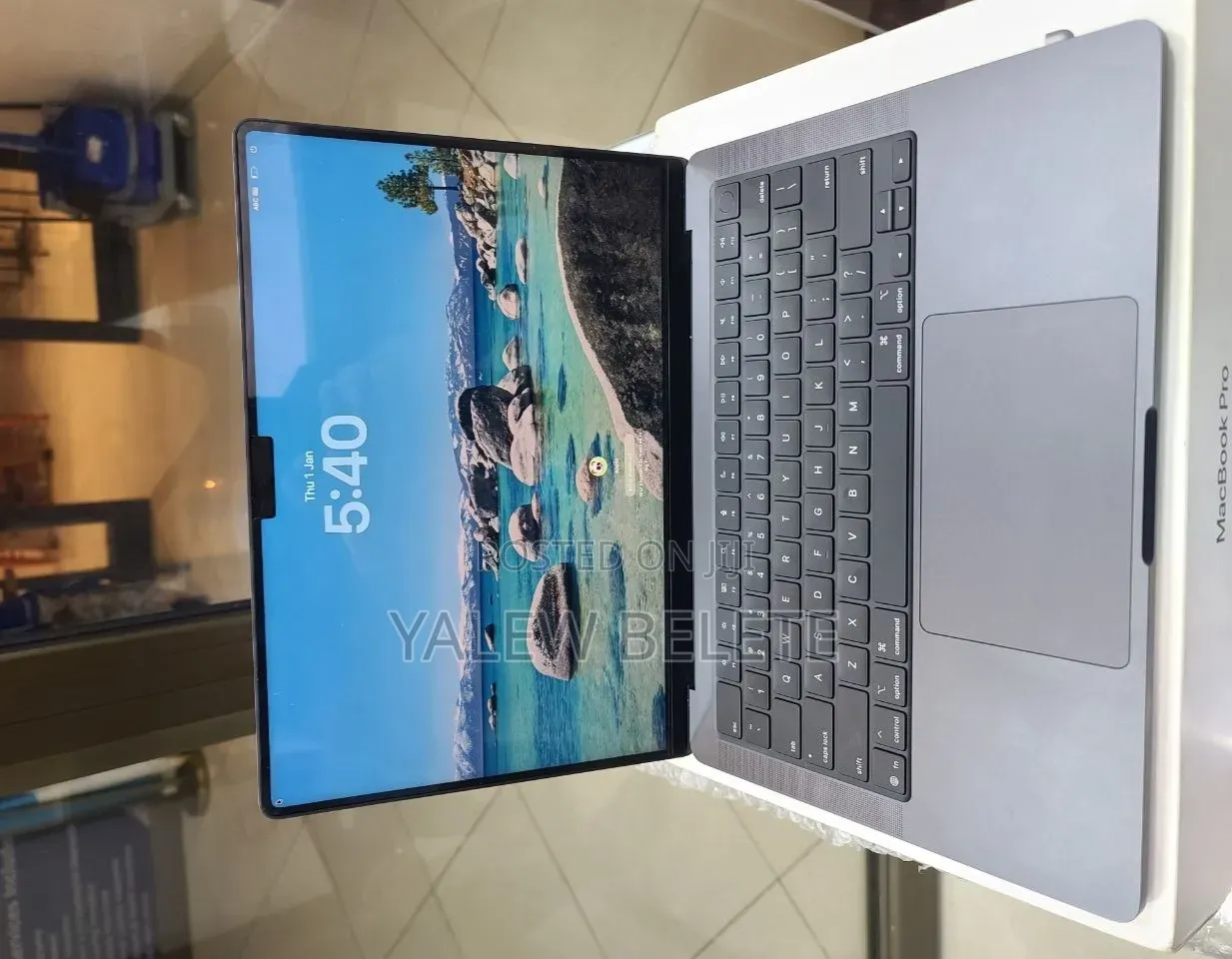 New Laptop Apple MacBook Pro 16GB Apple M5 Pro SSD 512GB
