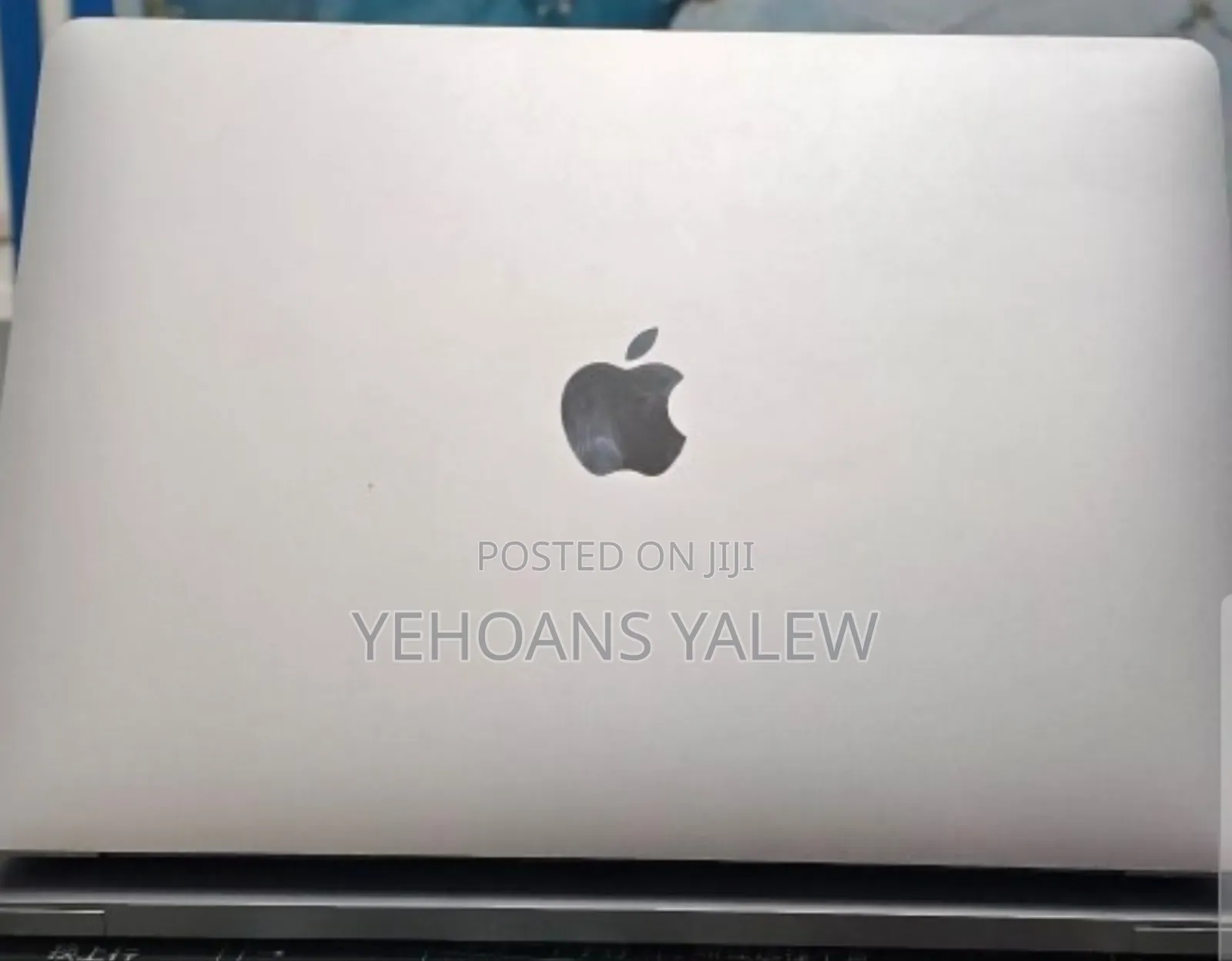 New Laptop Apple MacBook Air 2020 M1 8GB Apple M1 SSD 256GB