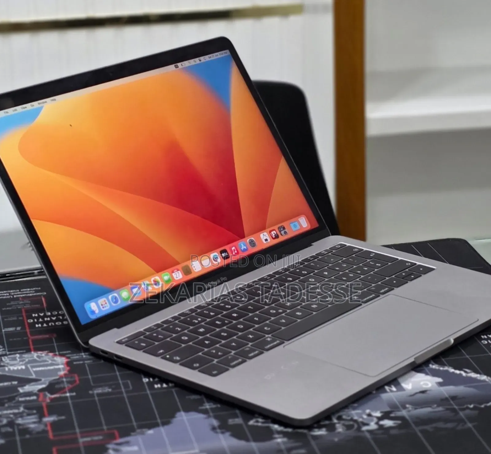 New Laptop Apple MacBook Pro 2017 16GB Intel Core i5 SSD 512GB