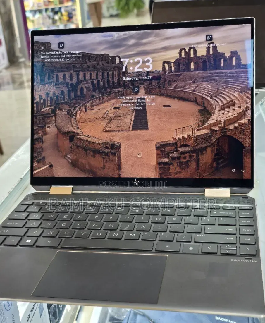 New Laptop HP Spectre 16GB Intel Core i7 SSD 512GB