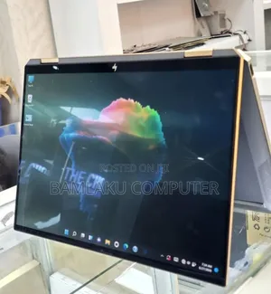 New Laptop HP Spectre 16GB Intel Core i7 SSD 512GB