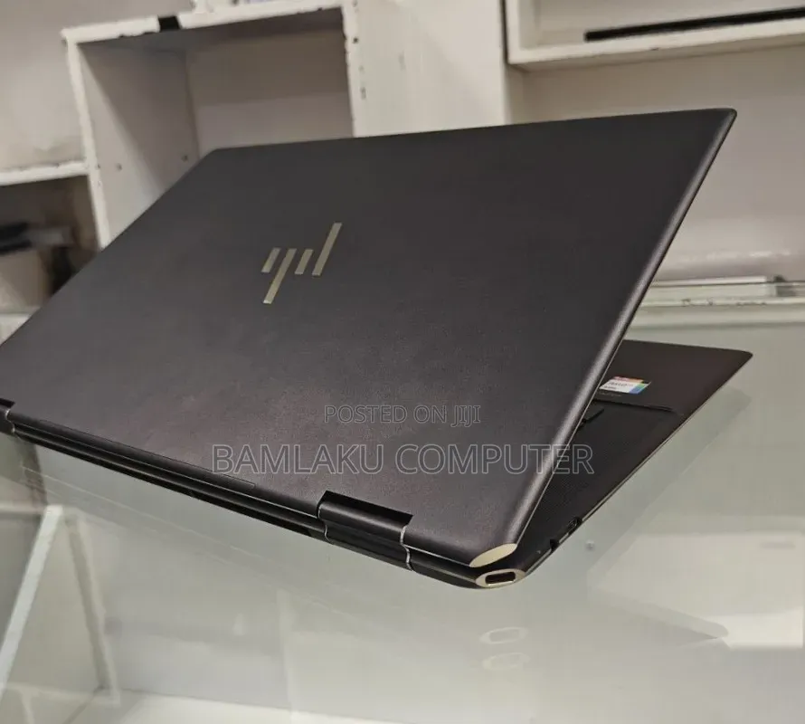 New Laptop HP Spectre 16GB Intel Core i7 SSD 512GB