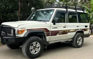 Toyota Land Cruiser 2014 Beige