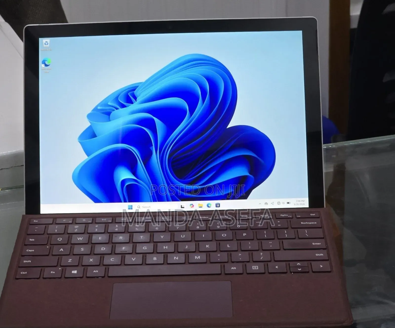 New Laptop Microsoft Surface Pro 6 8GB Intel Core i5 SSD 128GB