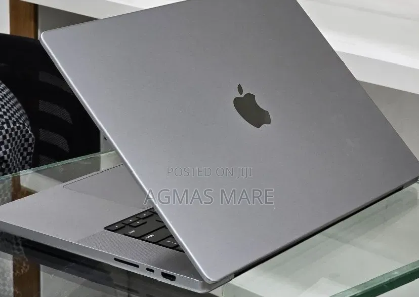 New Laptop Apple MacBook Pro 2021 M1 Max 32GB Apple M1 Max SSD 512GB