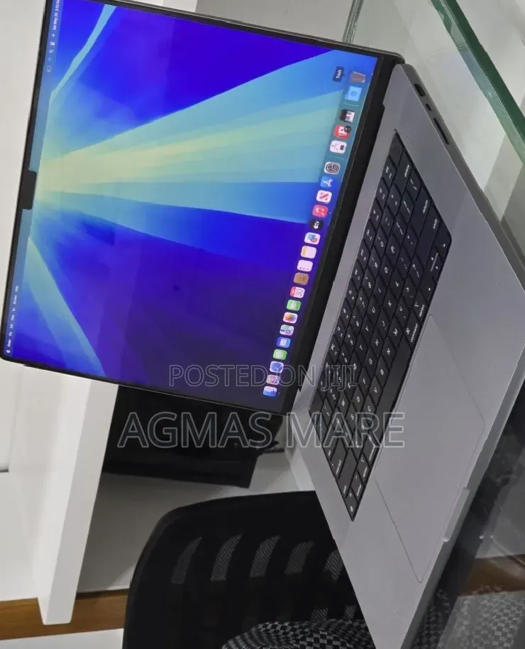 New Laptop Apple MacBook Pro 2021 M1 Max 32GB Apple M1 Max SSD 512GB