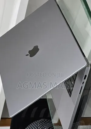 New Laptop Apple MacBook Pro 2021 M1 Max 32GB Apple M1 Max SSD 512GB