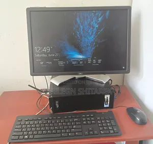 Desktop Computer Dell OptiPlex 3020 4GB Intel Core i5 HDD 500GB