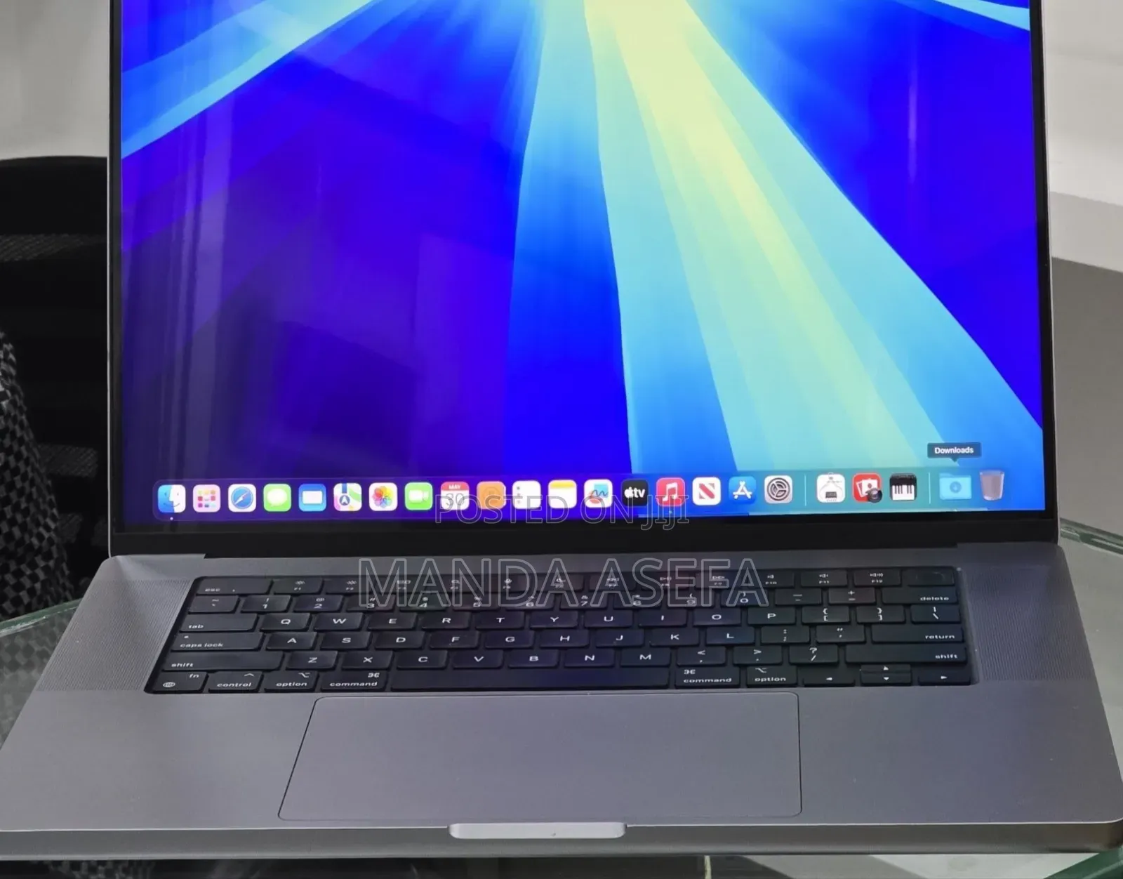 New Laptop Apple MacBook Pro 2021 M1 Max 32GB Apple M1 Max SSD 512GB