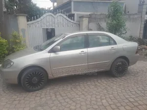 Toyota Corolla 2002 Gray