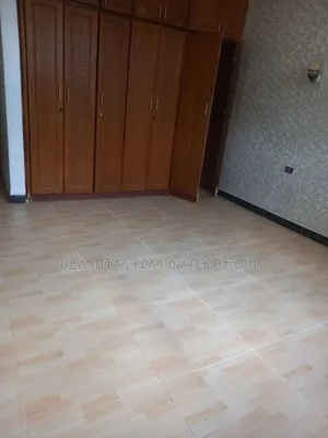 Furnished 5bdrm Villa in Ayat Zone Inside, Yeka for sale