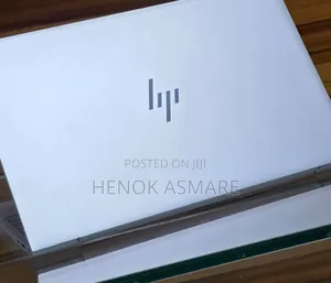 New Laptop HP Envy 14 8GB Intel Core i5 SSD 256GB