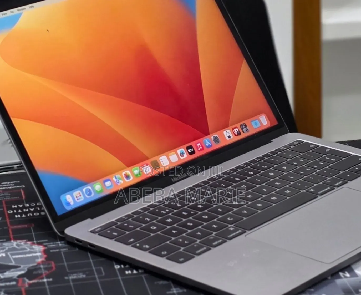 New Laptop Apple MacBook Pro 2017 16GB Intel Core i5 SSD 512GB
