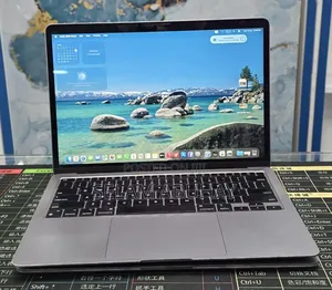 New Laptop Apple MacBook Pro 2020 M1 8GB Apple M1 SSD 256GB