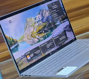 New Laptop HP Envy x360 8GB Intel Core i5 SSD 256GB