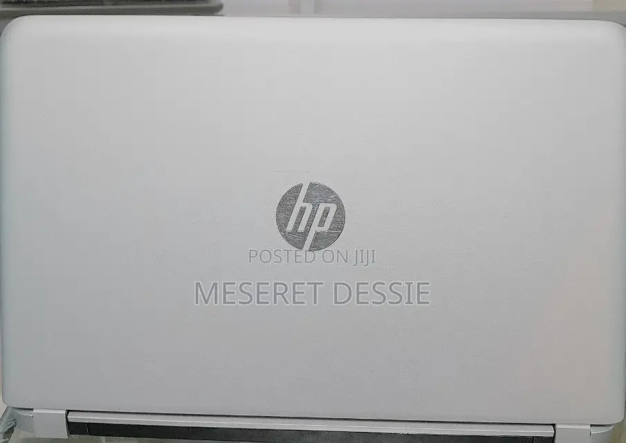 New Laptop HP Envy x360 8GB Intel Core i5 SSD 512GB