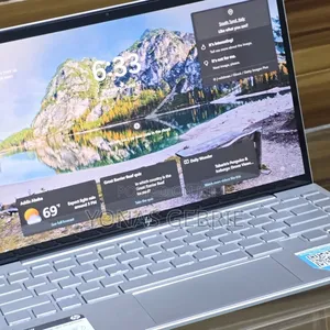 New Laptop HP Envy 14 8GB Intel Core i5 SSD 256GB