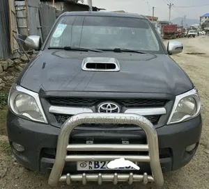 Toyota Hilux 2008 Black