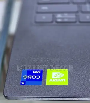New Laptop HP 8GB Intel Core i7 SSD 256GB