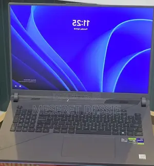 New Laptop HP 8GB Intel Core i7 SSD 256GB