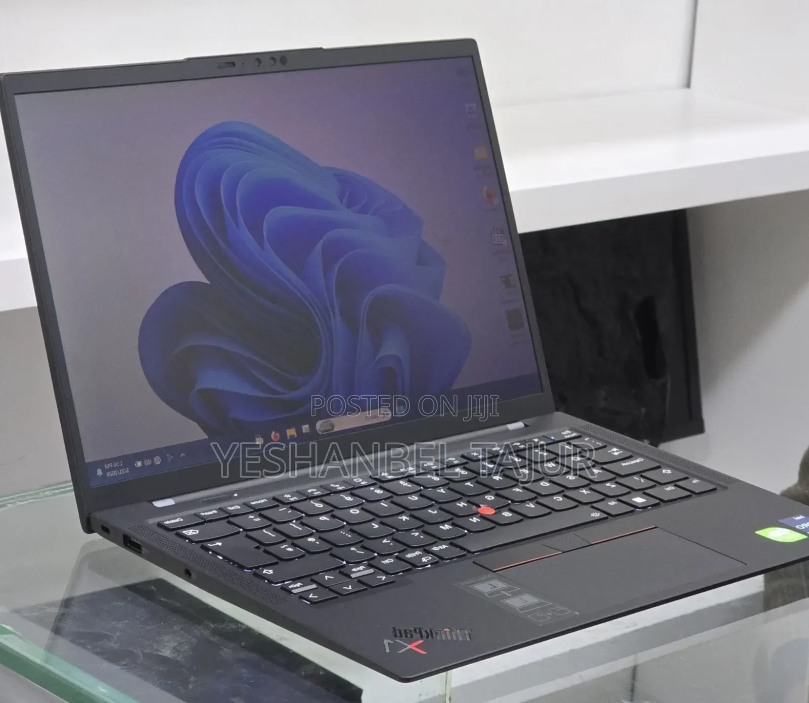 New Laptop Lenovo ThinkPad X1 Carbon 16GB Intel Core i7 SSD 512GB
