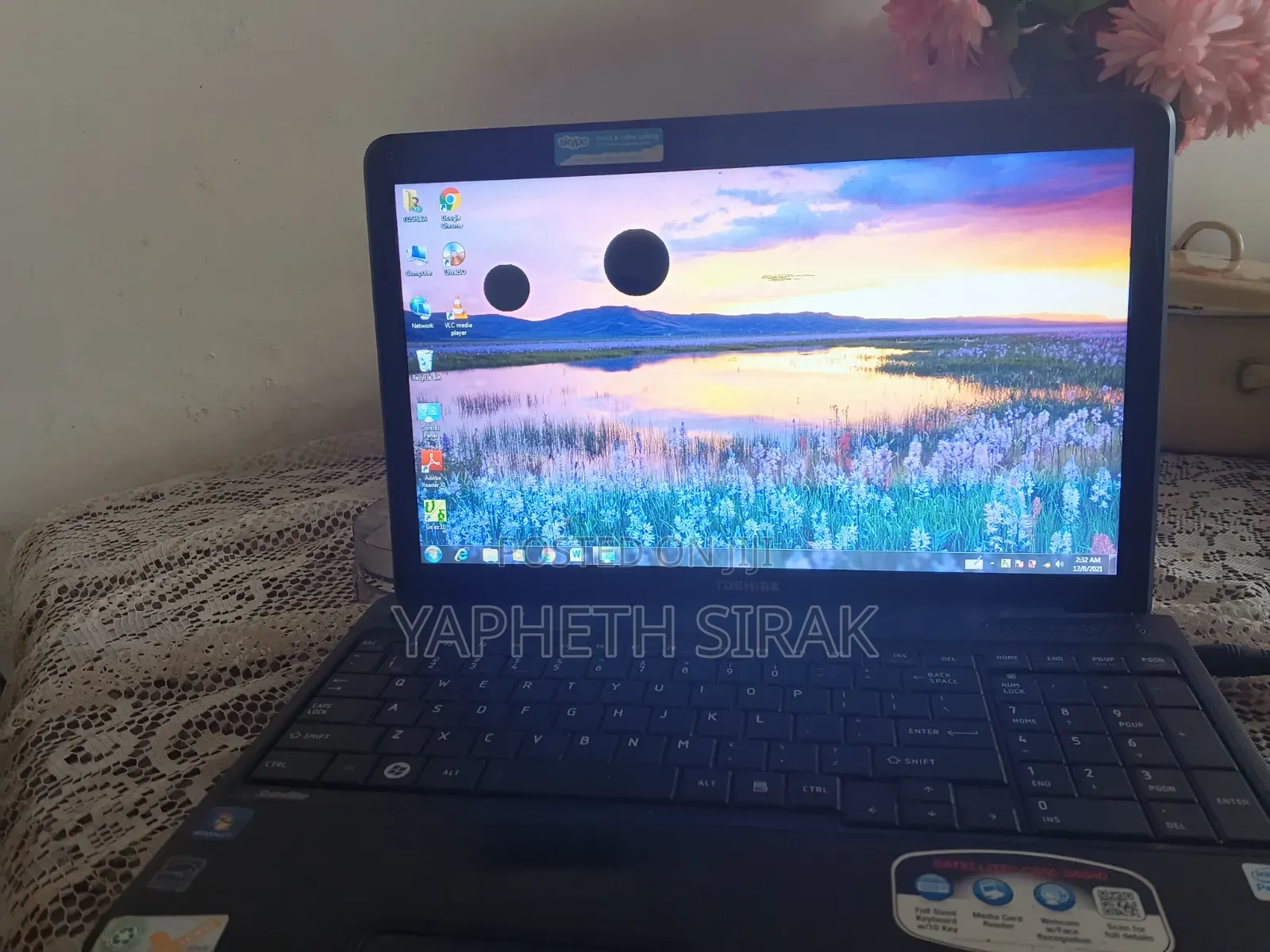 Laptop Toshiba Satellite C850 4GB Intel Pentium HDD 640GB