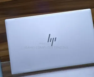 New Laptop HP Envy 14 8GB Intel Core i5 SSD 256GB