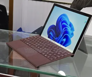 New Laptop Microsoft Surface Pro 6 8GB Intel Core i5 SSD 128GB