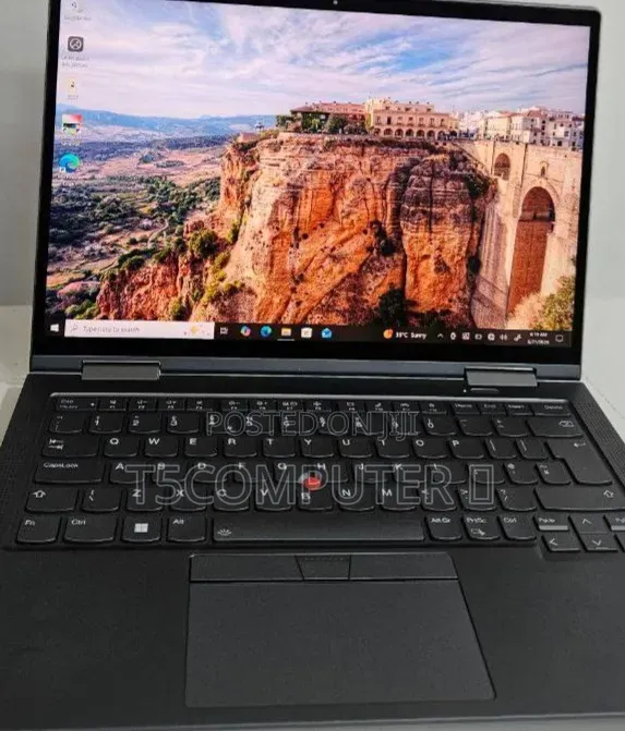 New Laptop Lenovo ThinkPad X1 Yoga 16GB Intel Core i7 SSD 512GB