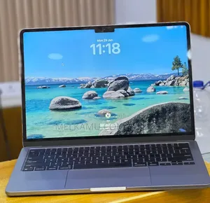 New Laptop Apple MacBook Air 2022 M2 8GB Apple M2 SSD 256GB