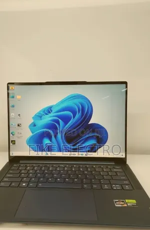 New Laptop Lenovo Yoga 7i 16GB AMD Ryzen 7 SSD 512GB
