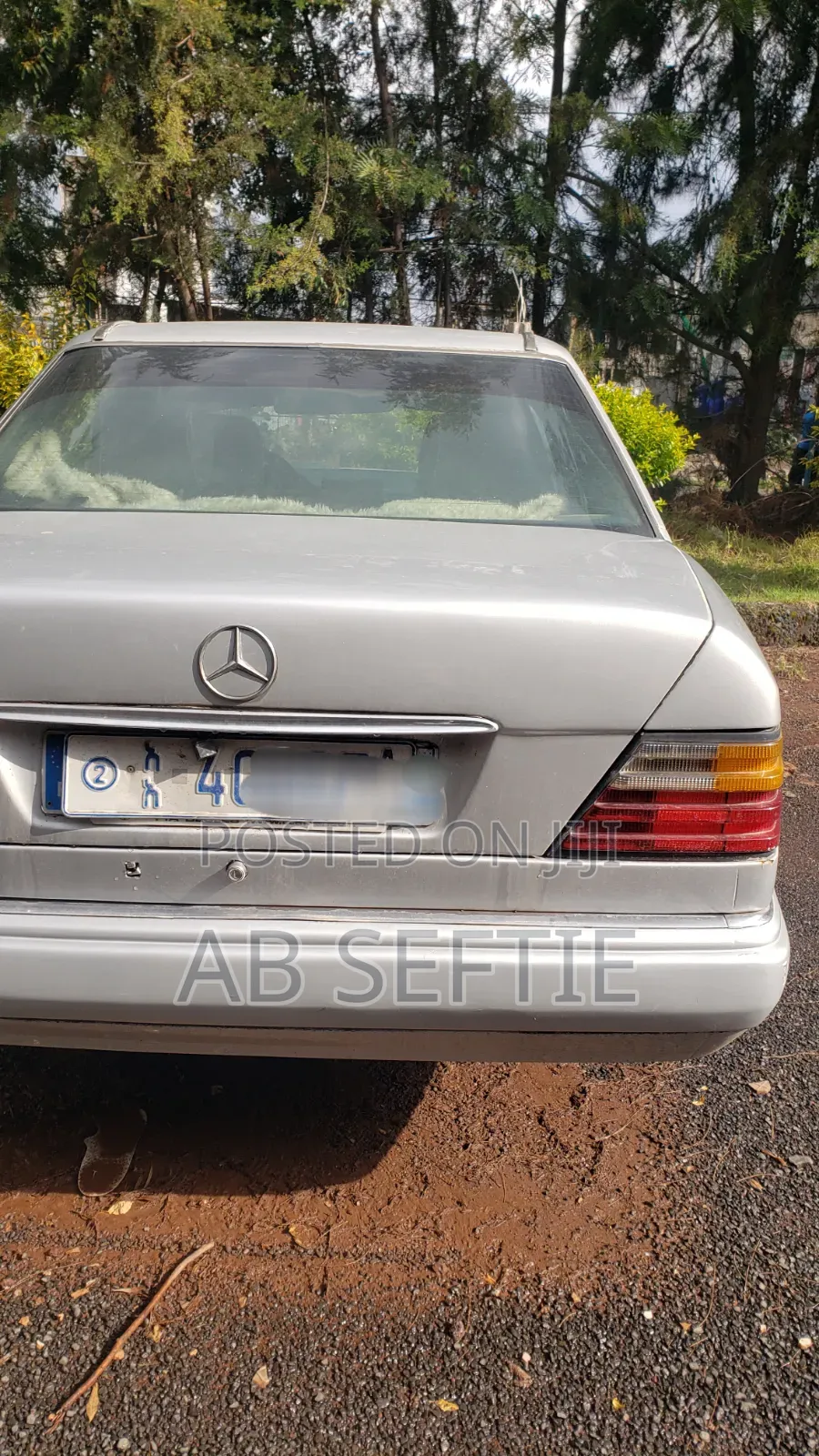 Mercedes-Benz E200 2000 White