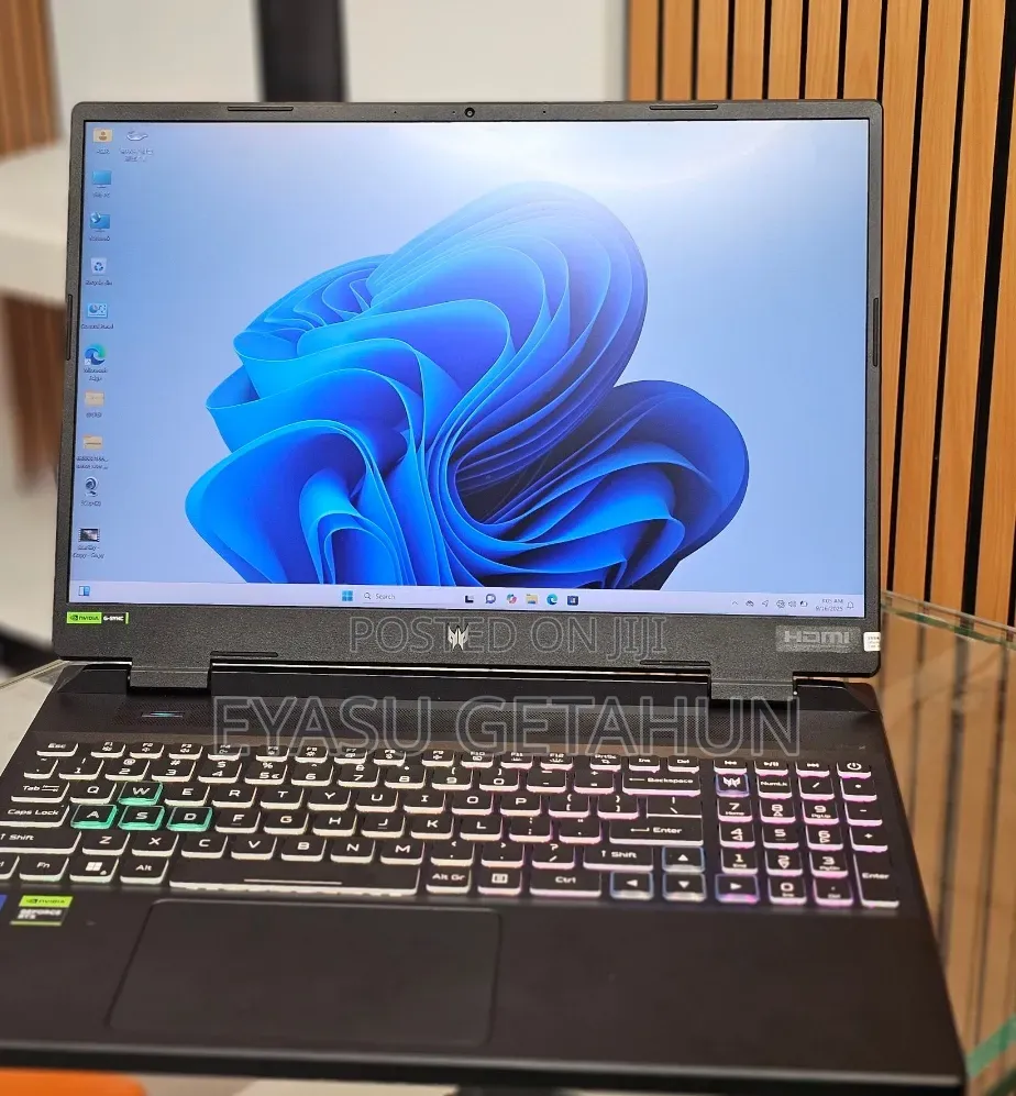 New Laptop Acer Predator Helios 300 16GB Intel Core i9 SSD 1T
