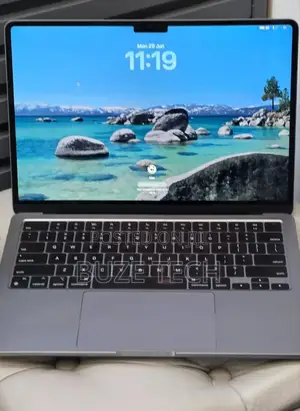New Laptop Apple MacBook Air 2022 M2 8GB Apple M2 SSD 256GB