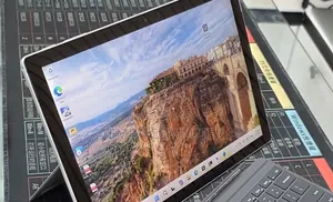 New Laptop Microsoft Surface 16GB Intel Core i7 SSD 512GB