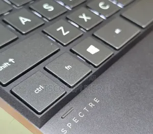 New Laptop HP Spectre 16GB Intel Core i7 SSD 512GB