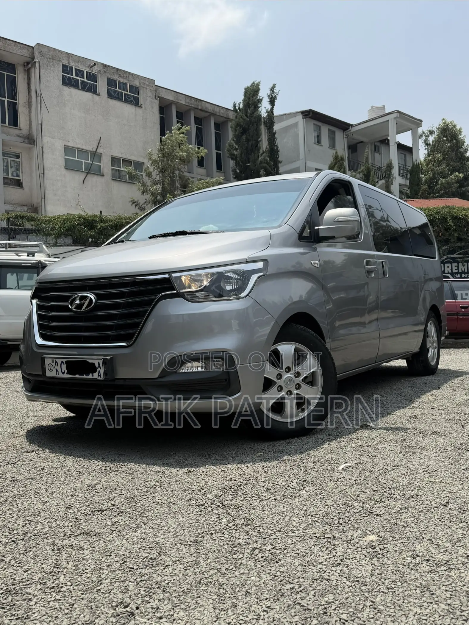 Hyundai H1 2020 Gray