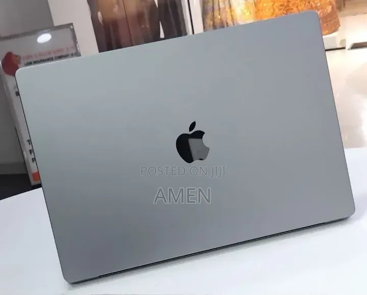 New Laptop Apple MacBook Pro 2021 M1 Max 64GB Apple M1 Max SSD 1T