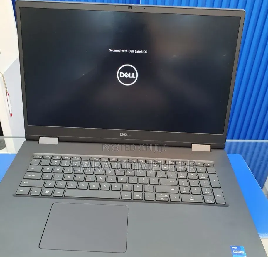 New Laptop Dell Precision 7780 32GB Intel Core i7 SSD 1T